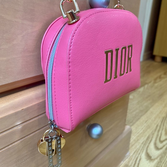 🌟 DIOR Bubble gum pink bag💖 +2  crossbody straps - Picture 9 of 17